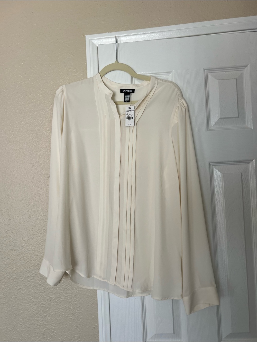 Express Cream Pleated Front Long-Sleeve Blouse